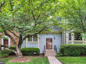 7868 Newport Glen Pass, Annandale VA 22003