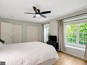 7868 Newport Glen Pass, Annandale VA 22003