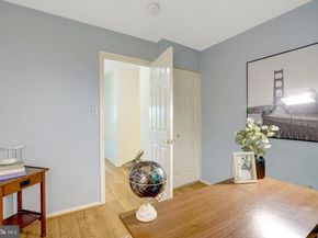 7868 Newport Glen Pass, Annandale VA 22003