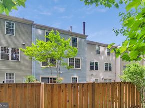 7868 Newport Glen Pass, Annandale VA 22003