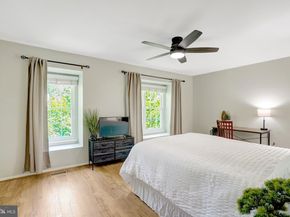 7868 Newport Glen Pass, Annandale VA 22003