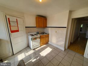 4927 N 13TH Street, Philadelphia PA 19141