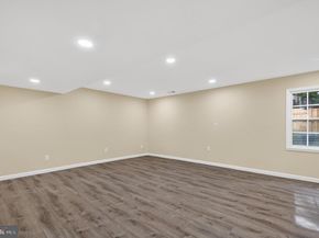 9608 Masterworks Drive, Vienna VA 22181