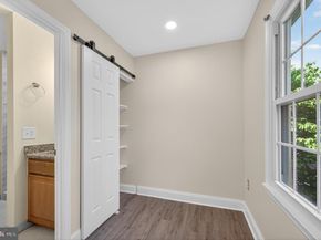 9608 Masterworks Drive, Vienna VA 22181