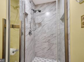 9608 Masterworks Drive, Vienna VA 22181