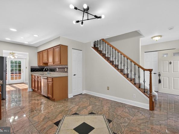9608 Masterworks Drive, Vienna VA 22181