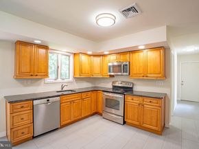 491 Kings Road, Yardley PA 19067