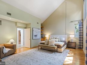113 Pine Street, Philadelphia PA 19106