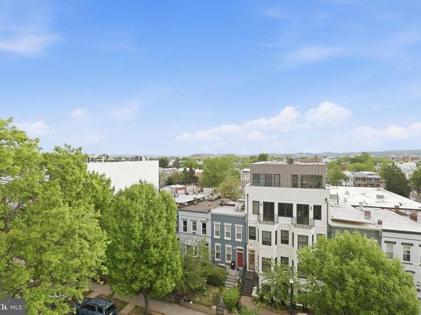 245 15TH Street SE 301, Washington DC 20003