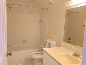 4507 Highland Green Court, Alexandria VA 22312