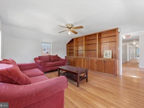 207 Ulmer Avenue, Oreland PA 19075