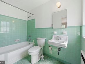 207 Ulmer Avenue, Oreland PA 19075