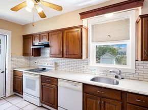 271 Ballymore Road, Springfield PA 19064