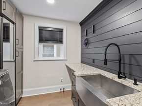 1012 N 5TH Street, Philadelphia PA 19123