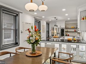 1012 N 5TH Street, Philadelphia PA 19123