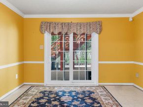 10008 Leamoore Lane, Vienna VA 22181
