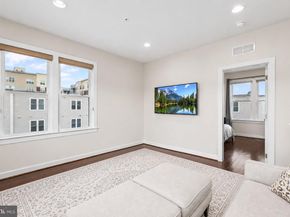 1121 S Lincoln Street, Arlington VA 22204
