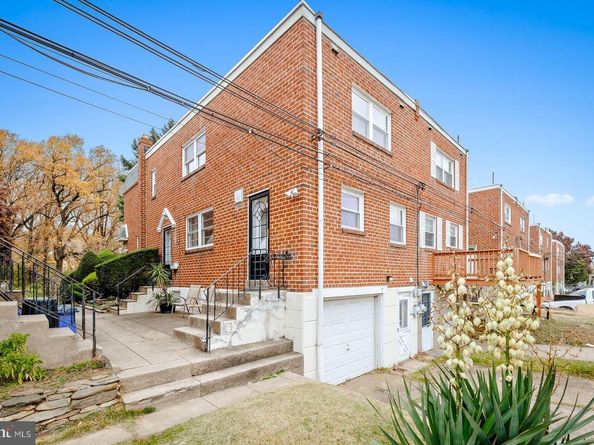 2818 Sandyford Avenue, Philadelphia PA 19152