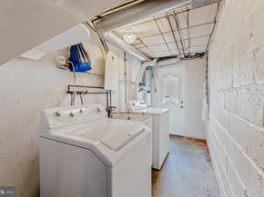 2818 Sandyford Avenue, Philadelphia PA 19152