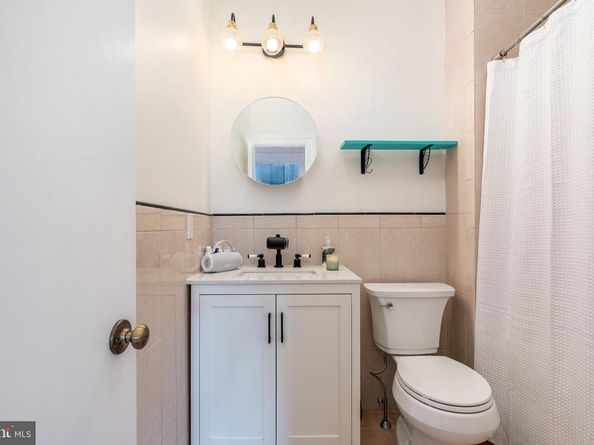 250 S 13TH Street 3E, Philadelphia PA 19107