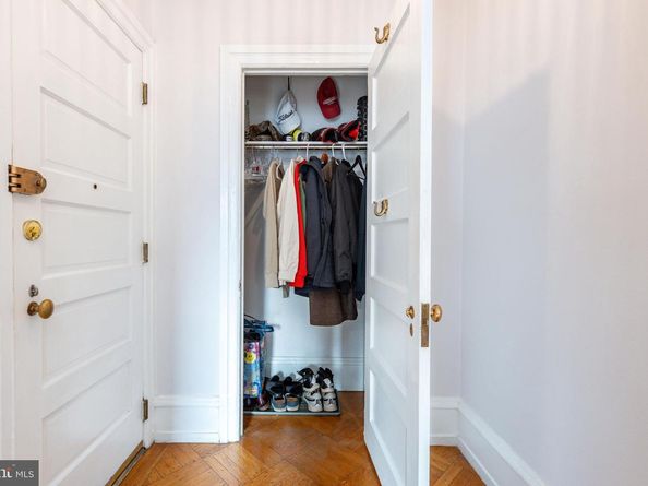 250 S 13TH Street 3E, Philadelphia PA 19107