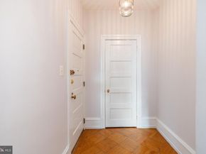 250 S 13TH Street 3E, Philadelphia PA 19107