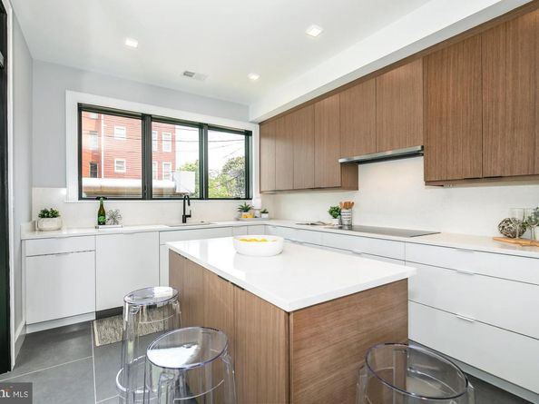 1015 O Street NW, Washington DC 20001