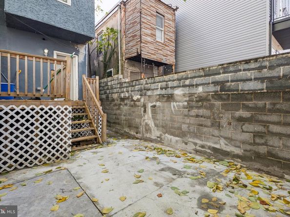 722 N Shedwick Street, Philadelphia PA 19104