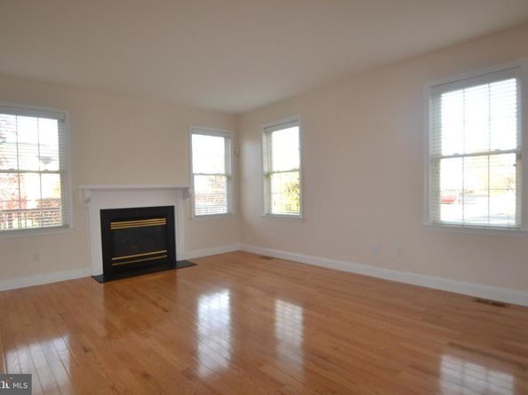 105 Bolton Court 156, Ambler PA 19002