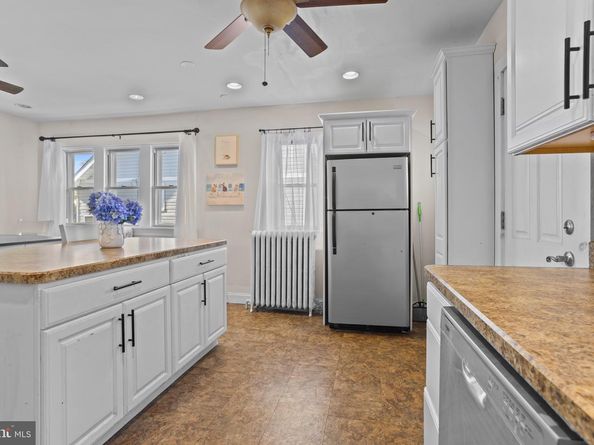 106 N Bonsall Avenue, Glenolden PA 19036