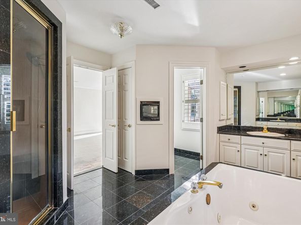 3010 Westhurst Court, Oakton VA 22124