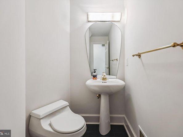 3010 Westhurst Court, Oakton VA 22124