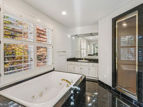 3010 Westhurst Court, Oakton VA 22124