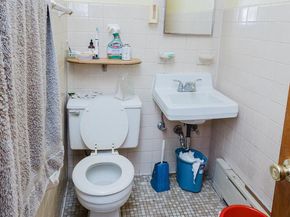 2318 S Broad Street, Philadelphia PA 19145