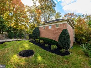 6941 Pine Crest Avenue, Mclean VA 22101