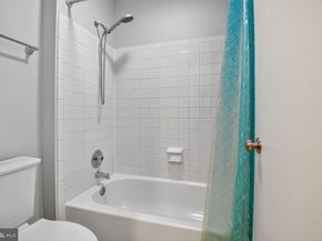 11116 Beaver Trail Court 11116, Reston VA 20191