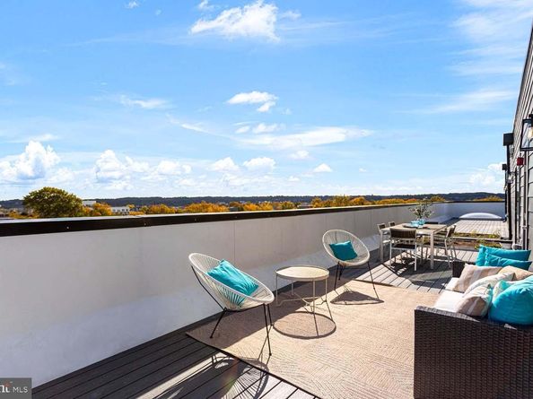 1516 East Capitol Street NE F, Washington DC 20003