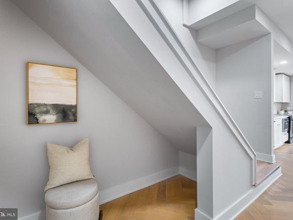 1516 East Capitol Street NE F, Washington DC 20003