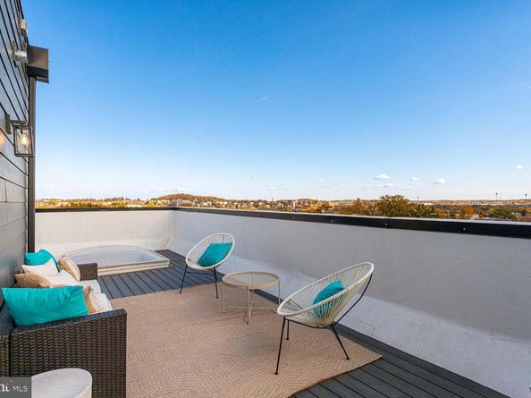 1516 East Capitol Street NE F, Washington DC 20003