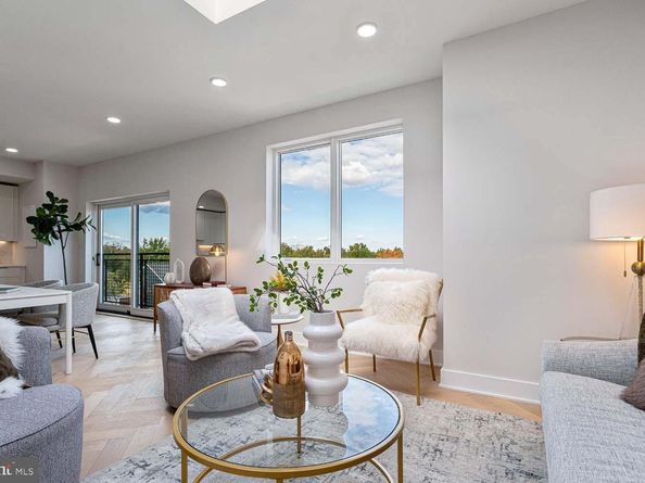 1516 East Capitol Street NE F, Washington DC 20003