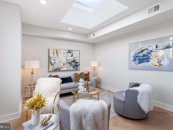 1516 East Capitol Street NE F, Washington DC 20003