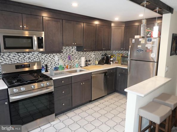 289 Whitehall Drive, Clifton Heights PA 19018