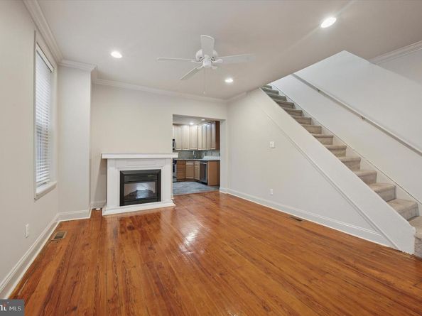 4383 Manayunk Avenue, Philadelphia PA 19128