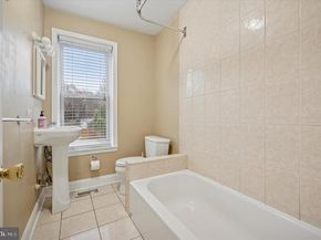 4383 Manayunk Avenue, Philadelphia PA 19128