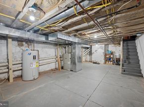 4383 Manayunk Avenue, Philadelphia PA 19128