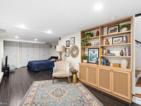 729 S 12TH Street 101, Philadelphia PA 19147