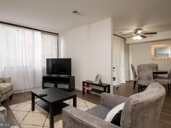 487 N Armistead Street 101, Alexandria VA 22312