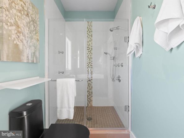 1524 Gales Street NE, Washington DC 20002