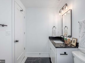 428 Manor Place NW 1, Washington DC 20010