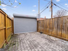 114 4TH Street NE, Washington DC 20002